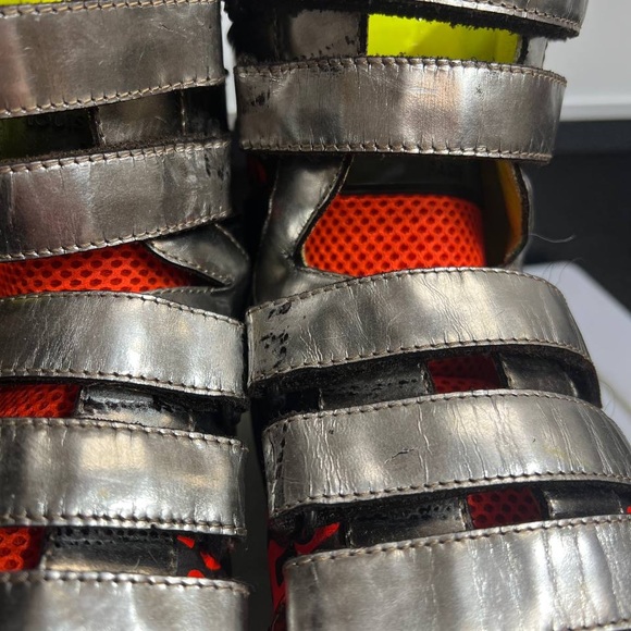 LOUIS VUITTON Stephen Spouse Graffiti Orange High-Top Sneakers US size 10 - Picture 6 of 12